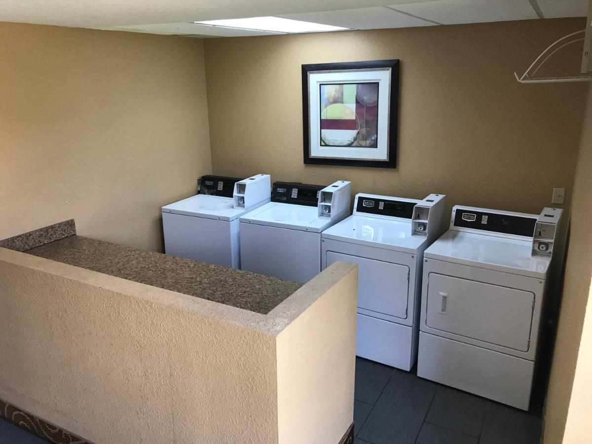 Days Inn By Wyndham Joplin Extérieur photo