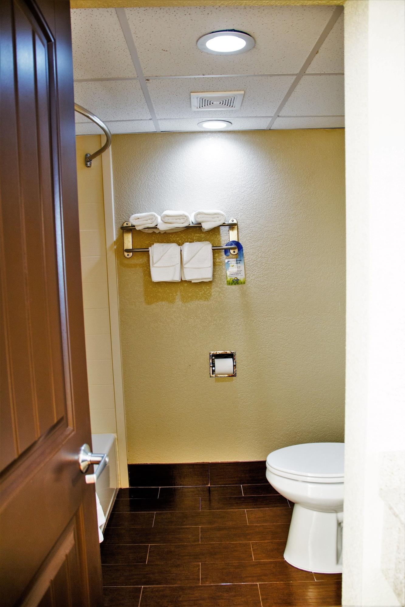 Days Inn By Wyndham Joplin Extérieur photo
