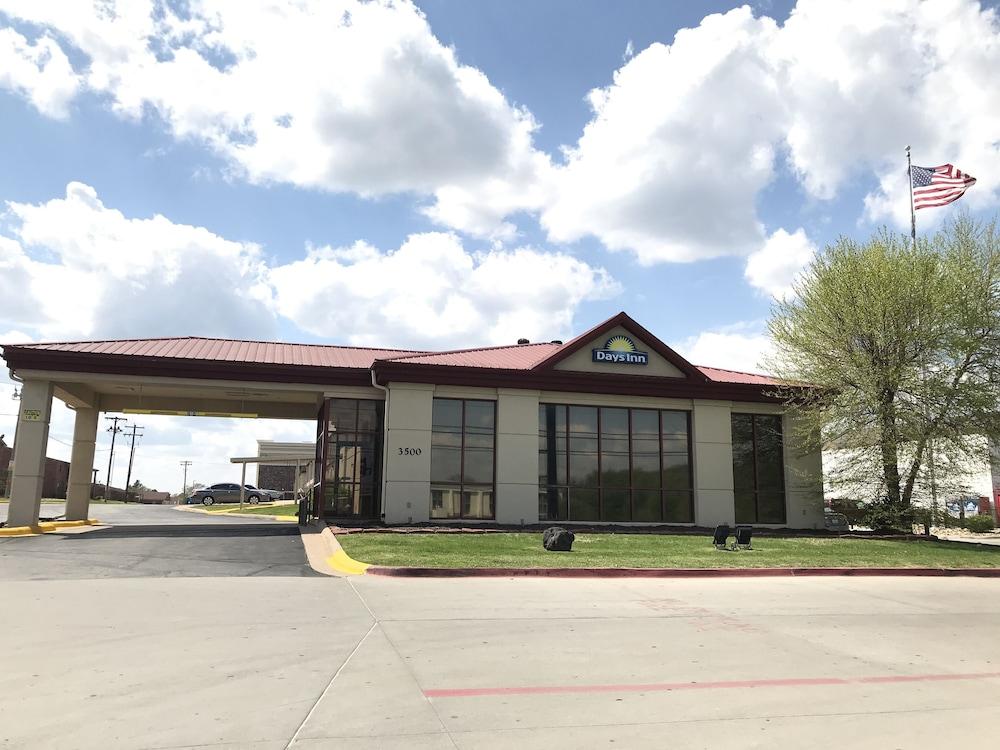 Days Inn By Wyndham Joplin Extérieur photo