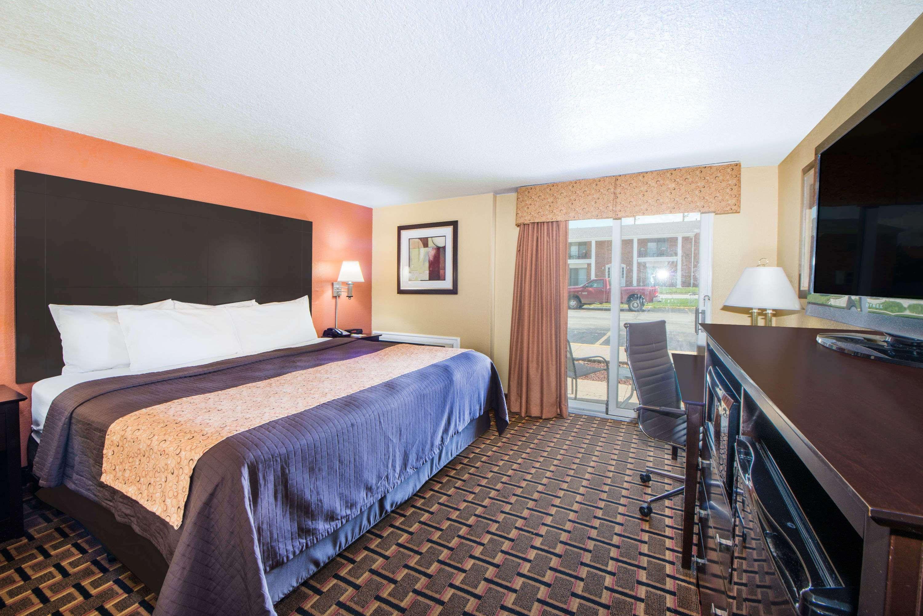 Days Inn By Wyndham Joplin Extérieur photo